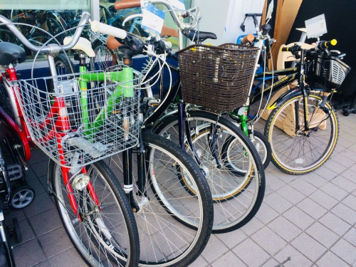 スポーツ用品の自転車