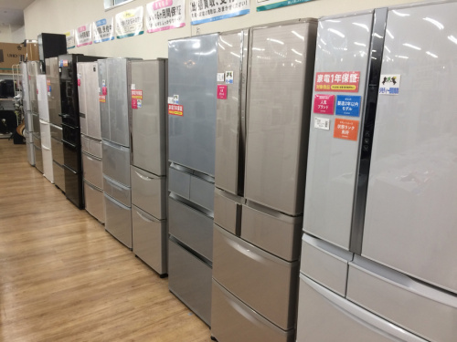 ストーブ　中古のコタツ　中古