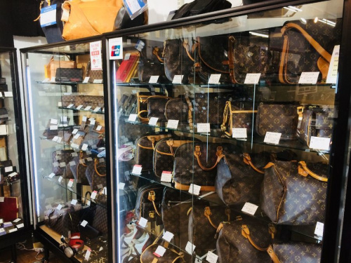 LOUIS VUITTON販売東大阪のLOUIS VUITTON買取東大阪