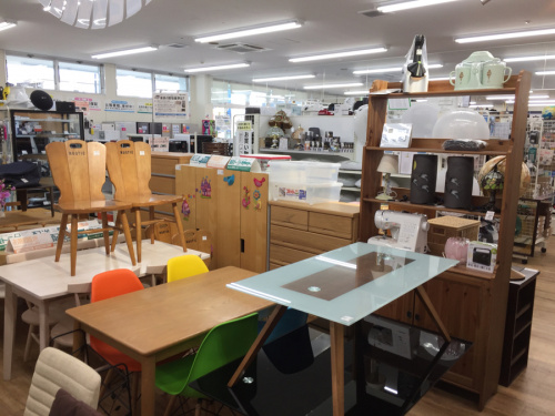 家具　中古　東大阪の家具　買取　大阪