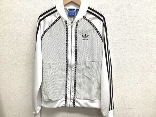 スニーカー 買取 大阪の関西