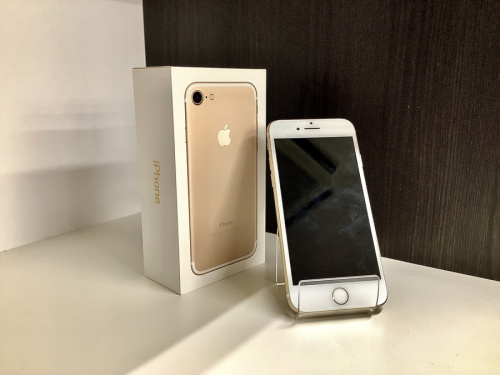 デジタル家電のIPHONE