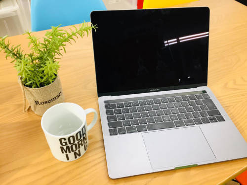 Apple(アップル)製品 中古 大阪のAV機器中古 大阪