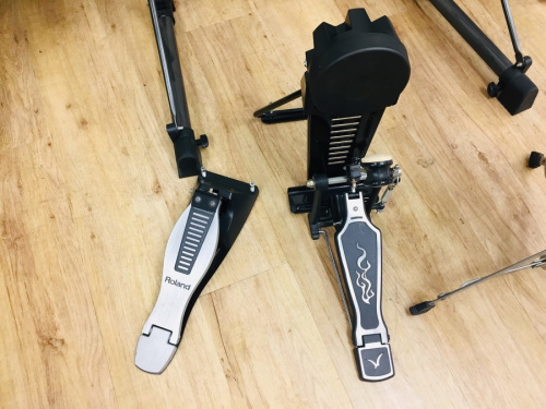 楽器　中古　大阪の楽器　買取　大阪