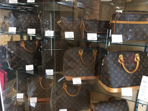 LOEWE　中古　大阪