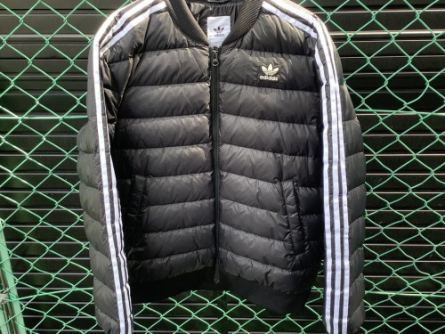 トラックジャケット　大阪のadidas　東大阪