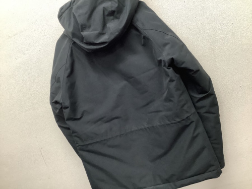 アウターのダウンジャケット 販売 東大阪