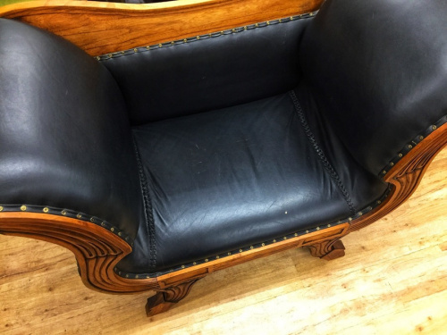 家具　中古　東大阪の家具　買取　東大阪