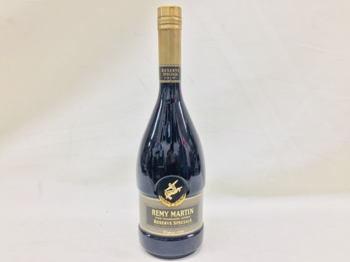 お酒未開封品　大阪のウイスキー買取　東大阪