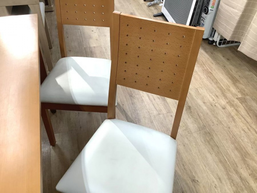 ダイニングテーブル　東大阪の家具　販売　大阪