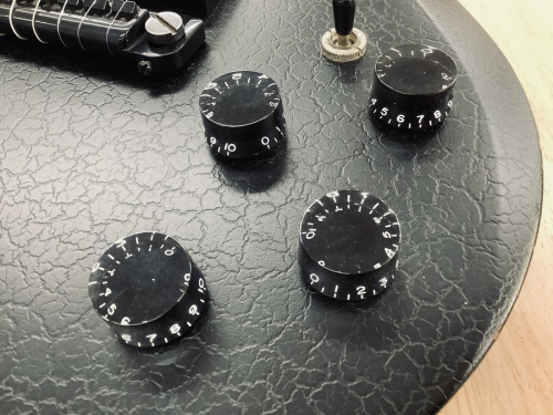 楽器　中古　大阪の楽器　買取　大阪