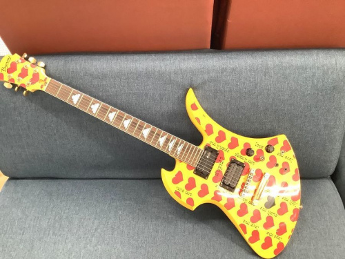 楽器　中古　大阪の楽器　買取　東大阪