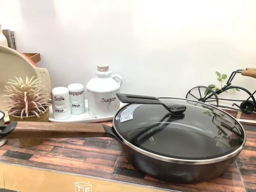 食器　買取　東大阪のVERMICULAR(バーミキュラ)　　東大阪