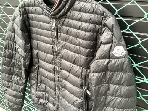 古着 東大阪のMONCLER