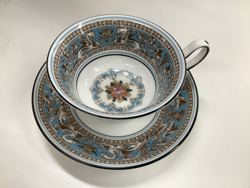 ウェッジウッド 中古 大阪のカップ&ソーサー