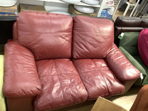 家具のソファ
