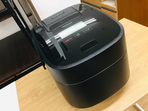 炊飯器の家電　