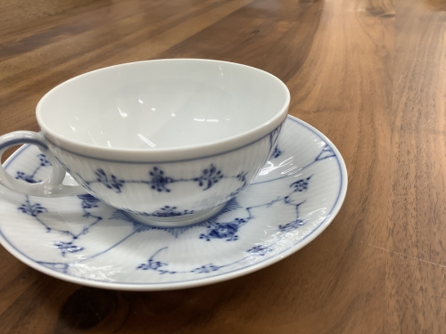 テーブルウェアの洋食器