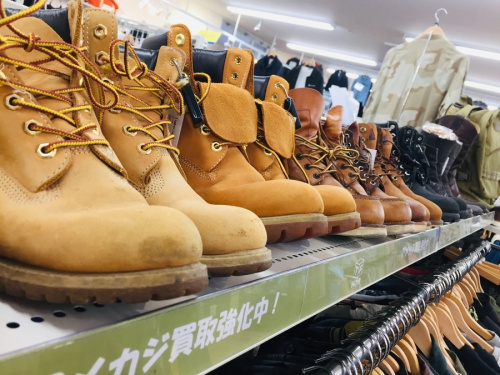 古着の冬物衣類