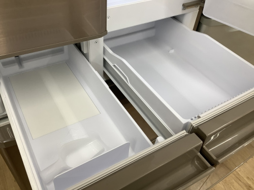 6ドア冷蔵庫のSHARP