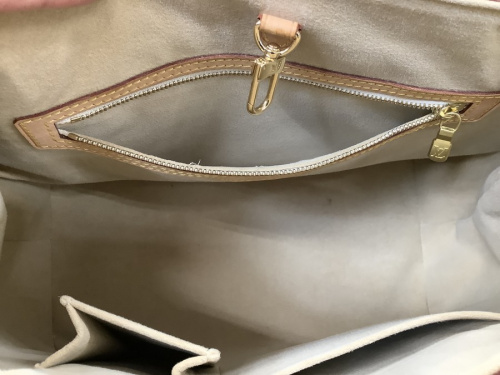 ルイ・ヴィトンのLOUIS VUITTON