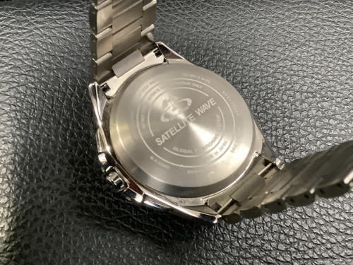 CITIZENのソーラー充電