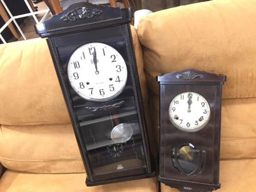 インテリアの掛け時計