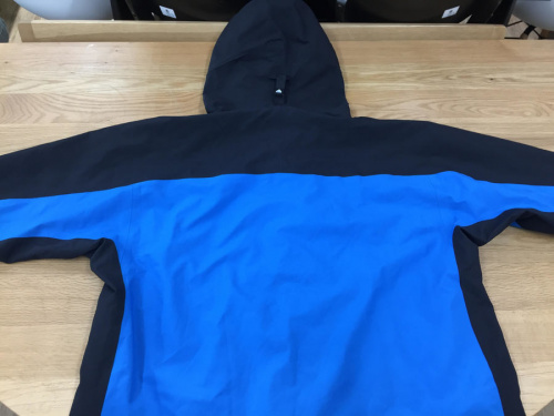 ナイキのNIKE　ACG