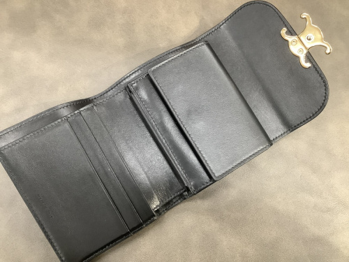 セリーヌの財布