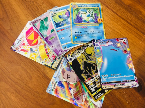 フィギュアのポケモンカード