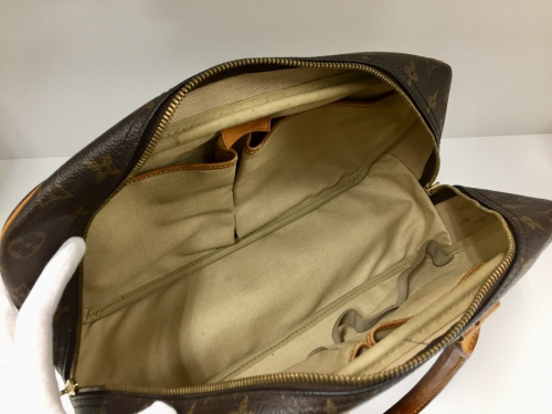 LOUIS VUITTONのルイ・ヴィトン