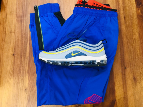 スポーツカジュアルのNike(ナイキ)