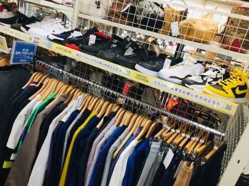 adidas(アディダス)