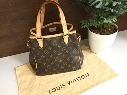 ファッションブランドのバッグ