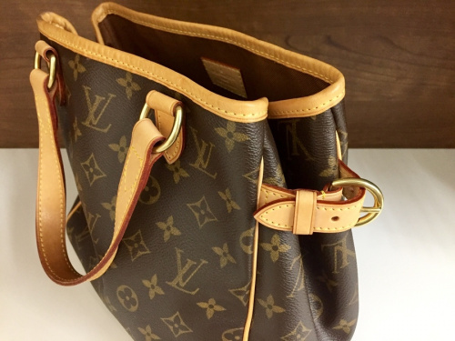 バッグのLOUIS VUITTON