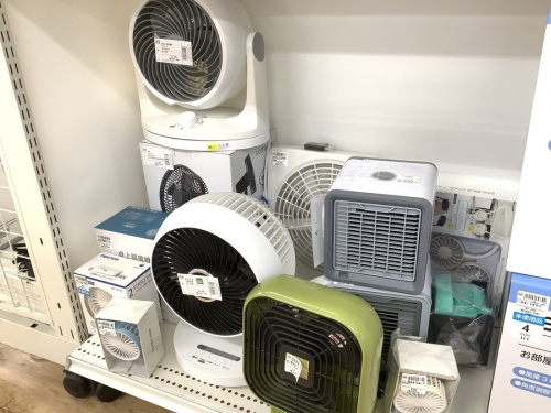 タワーファンの夏物家電