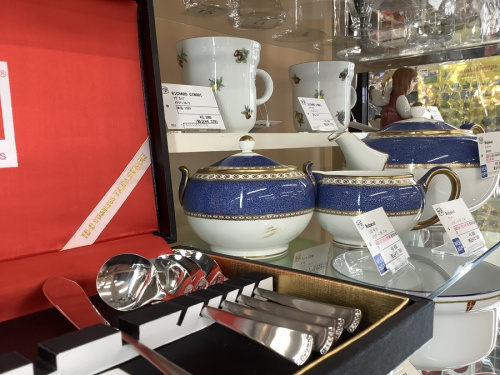 ロイヤルコペンハーゲンのLE CREUSET（ル クルーゼ）