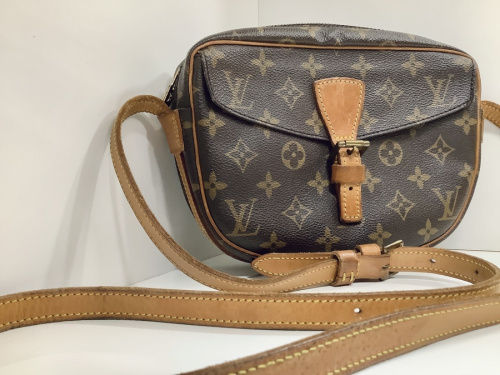 中古ヴィトンのLOUIS VUITTON(ルイ・ヴィトン)