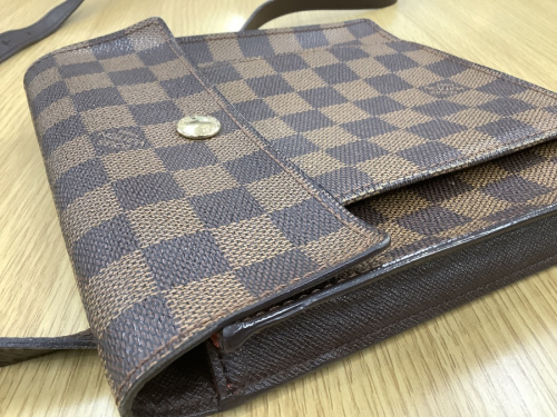 LOUIS VUITTONの東大阪