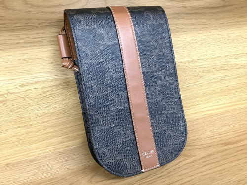 CELINE（セリーヌ）のモバイルポーチ