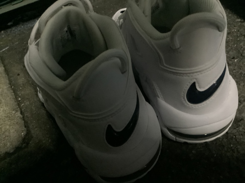 靴のAIR MORE UP TENPO96
