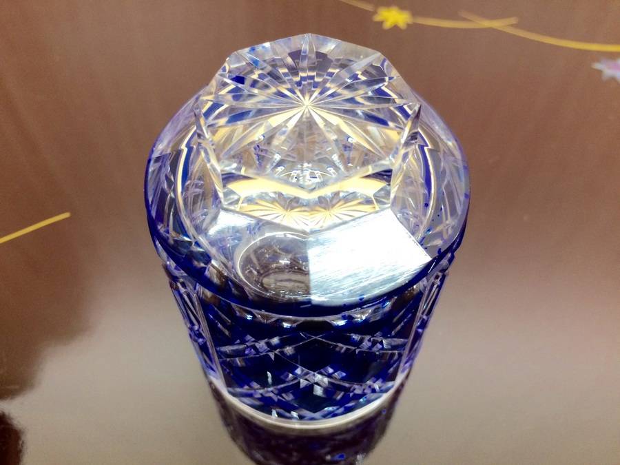 カメイガラス製！薩摩切子の重矢来ぐい呑み入荷いたしました