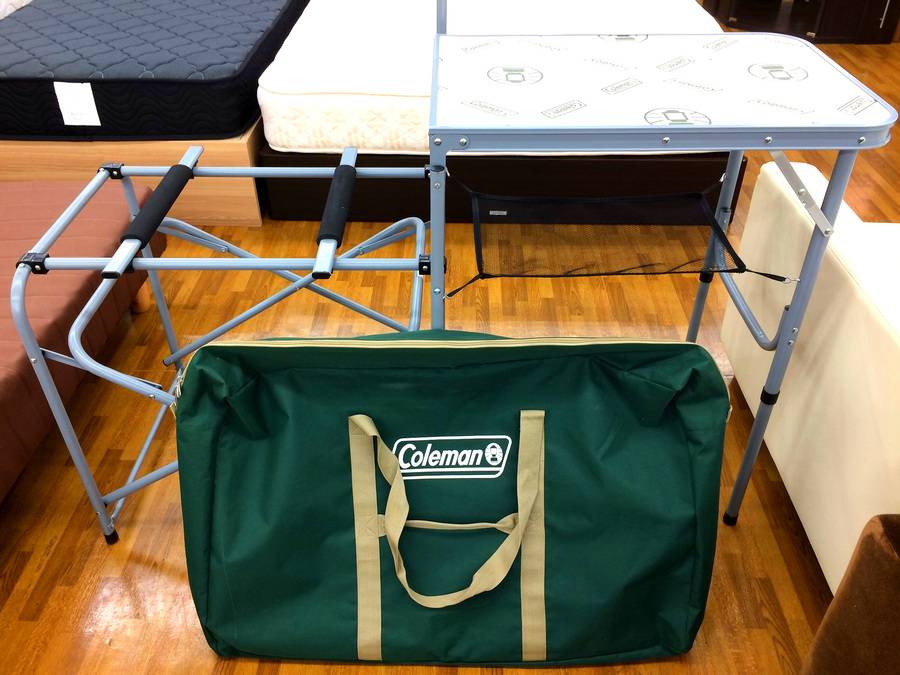 組み立て簡単！Coleman（コールマン）キッチンテーブルを入荷