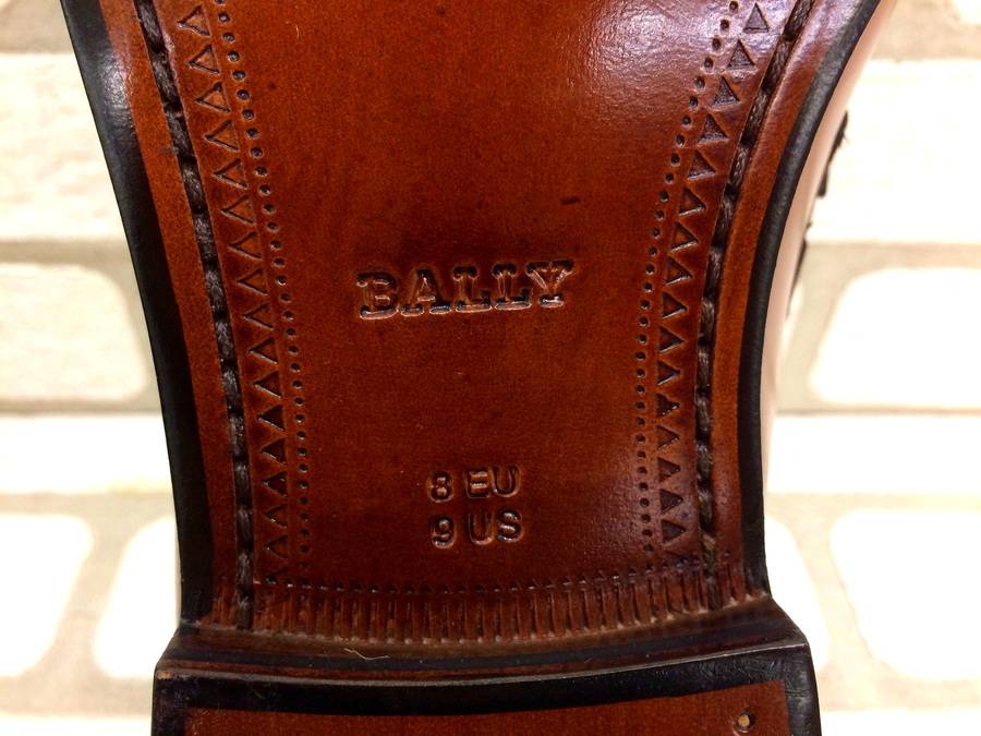 オシャレ上級者への道！BALLY（バリー）のタッセルローファーを