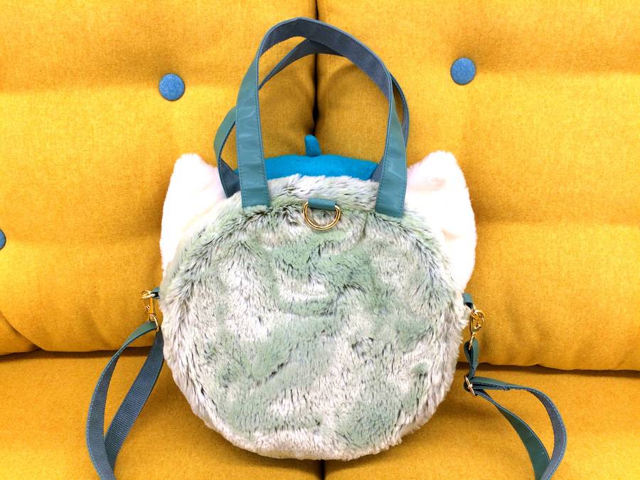 とっても可愛いダッフィーとジェラトーニのフェイスバッグを入荷