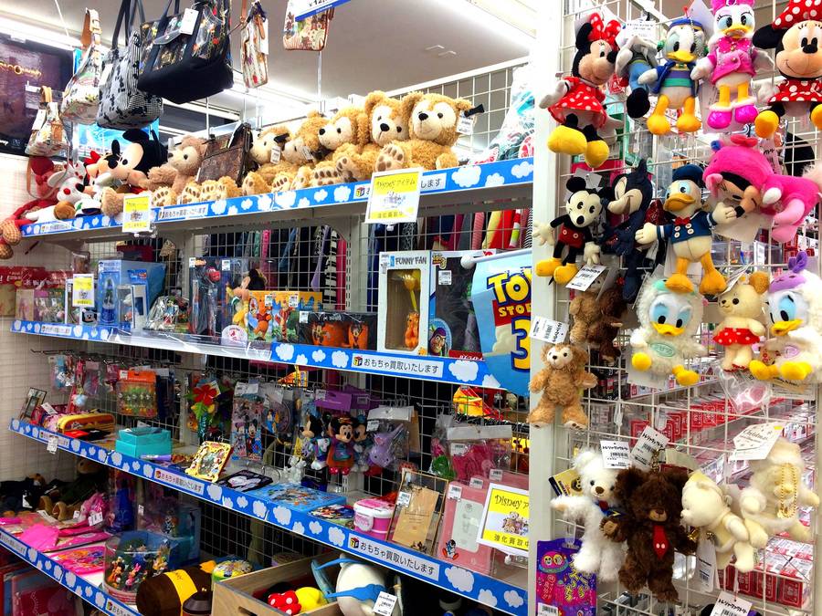 とっても可愛いダッフィーとジェラトーニのフェイスバッグを入荷