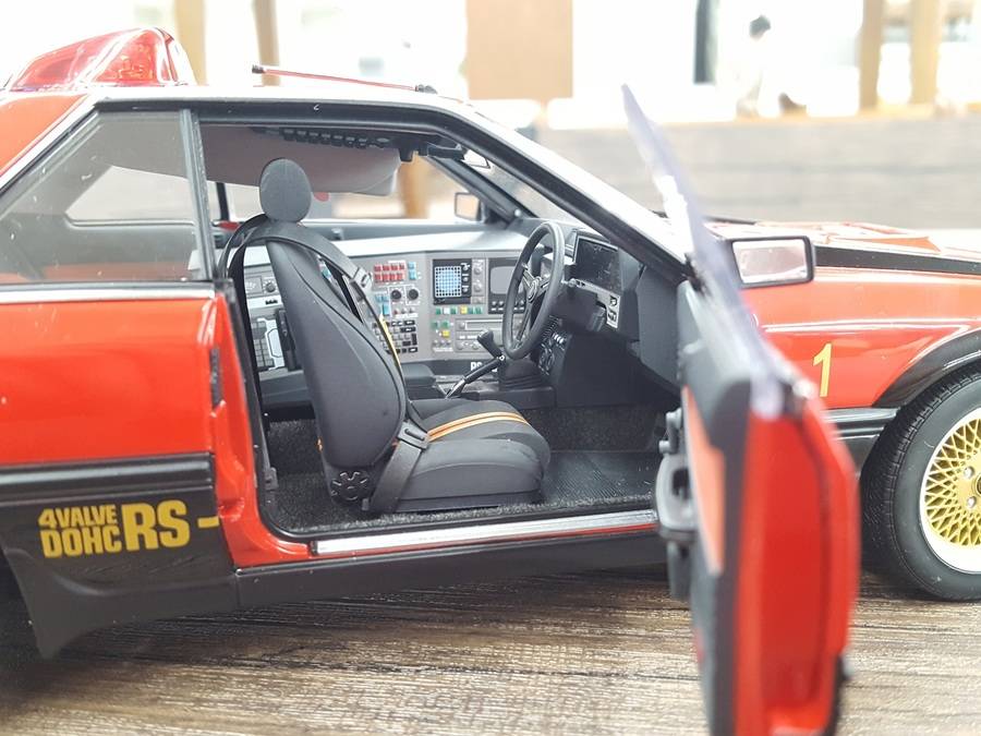 今なお絶大な人気を誇る！1/18スケール西部警察 日産スカイライン RS-1