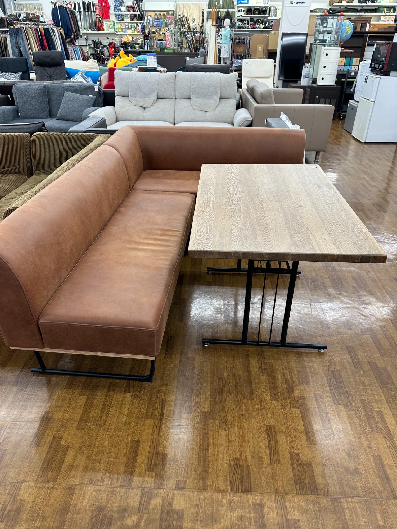 Knot antiques (ノットアンティークス) ソファダイニング3点セット入荷 
