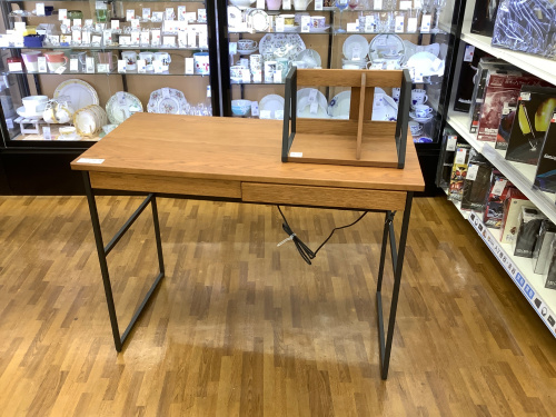 地域最大級!中古家具】ISSEIKI(イッセイキ)FERRO DESK(フェローデスク 地域最大級!中古家具】ISSEIKI(イッセイキ)FERRO DESK(フェローデスク