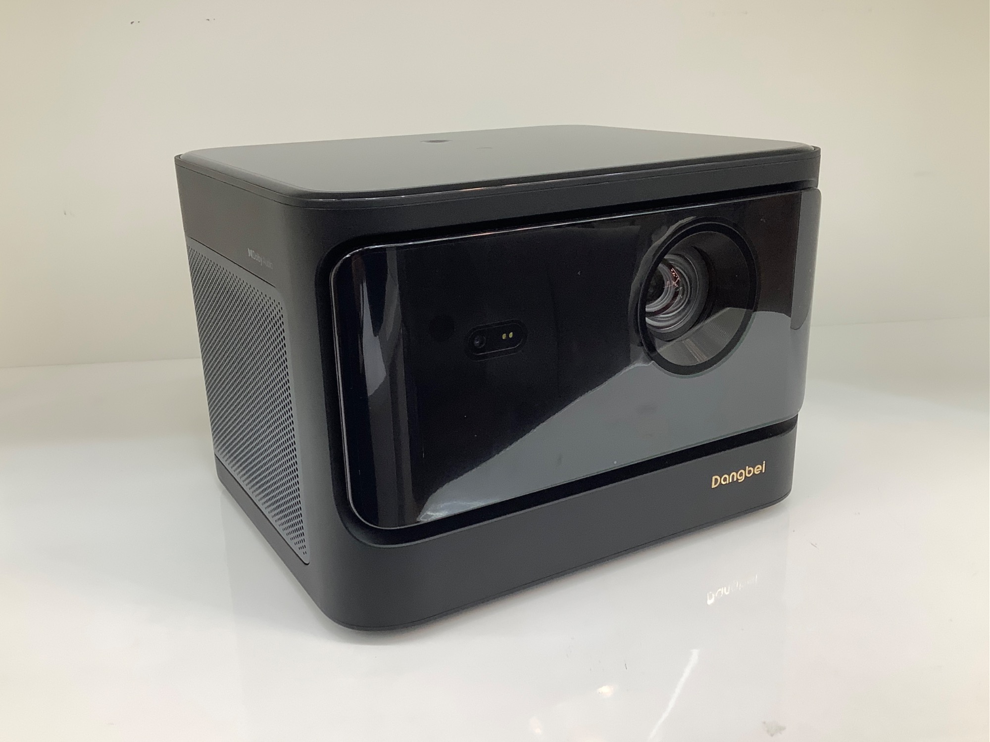 【美品】Dangbei Mars (DBOX01) ダンベイ マーズ デジタル家電買取強化中♪♪】Dangbei Mars(ダンベイ マーズ)レーザー